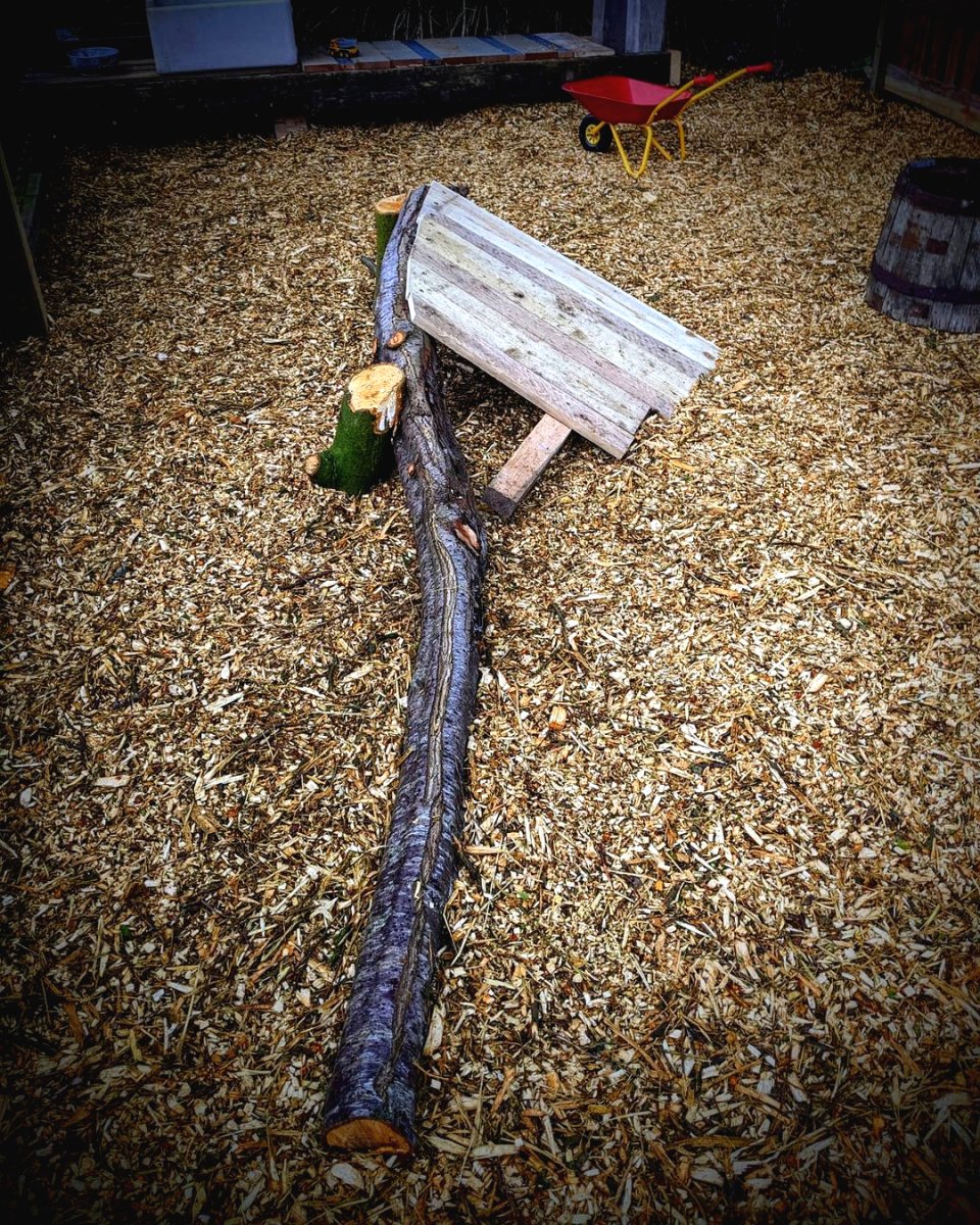 Детская площадка своими руками на даче - фото 5