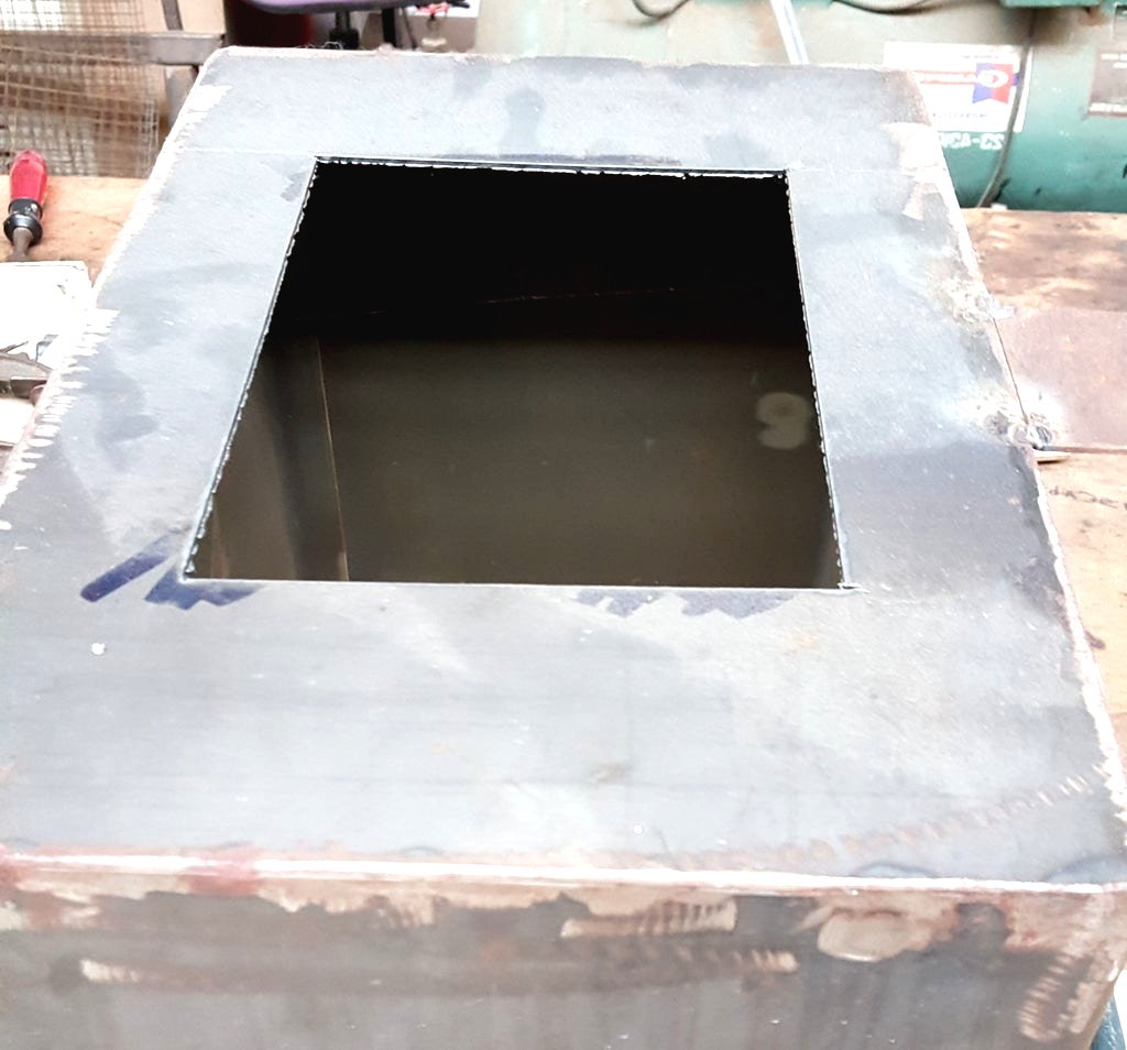 Оригинальная коптильня - фото 11