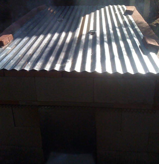 Очаг из шлакоблока для гриля - фото 9