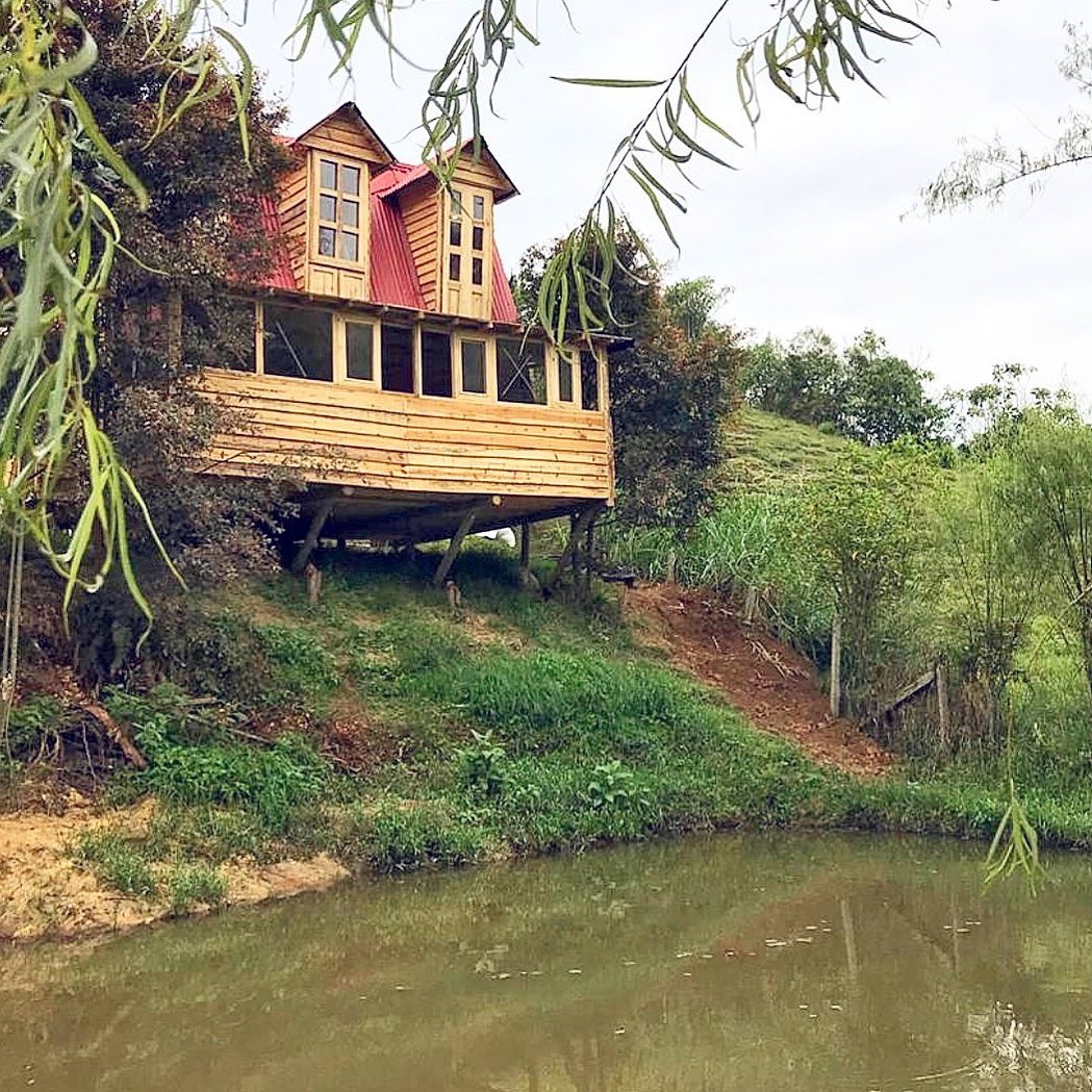 Небольшой дом у озера - фото 5