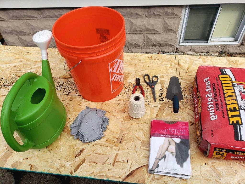 Тыква из цемента своими руками для сада - фото 2