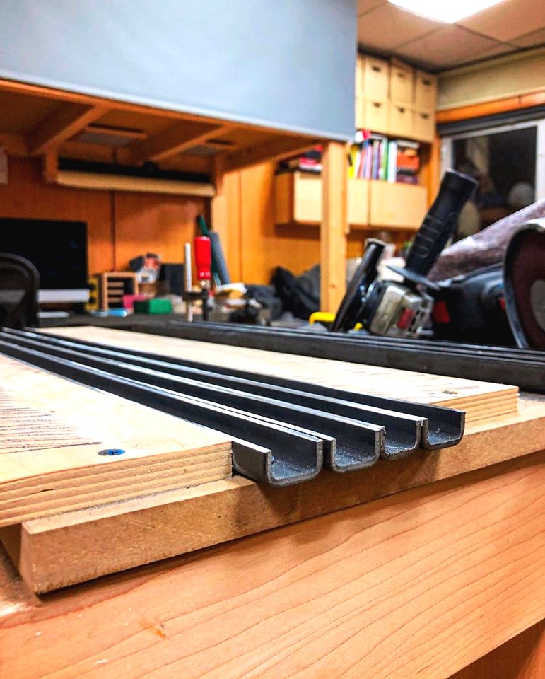 Как сделать раздвижной обеденный стол из твердого клена - фото 9