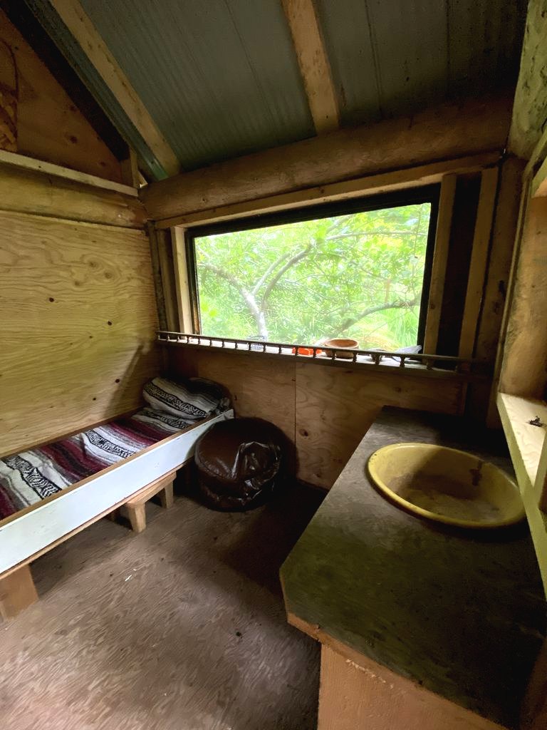 Строим детский домик из дерева на даче - фото 12