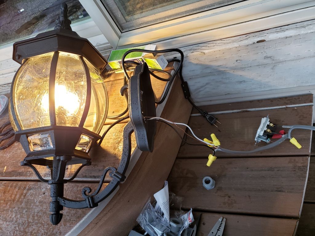 Арка из дерева с двойными качелями - фото 37