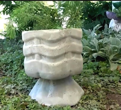 Вазоны своими руками из цемента - фото 3