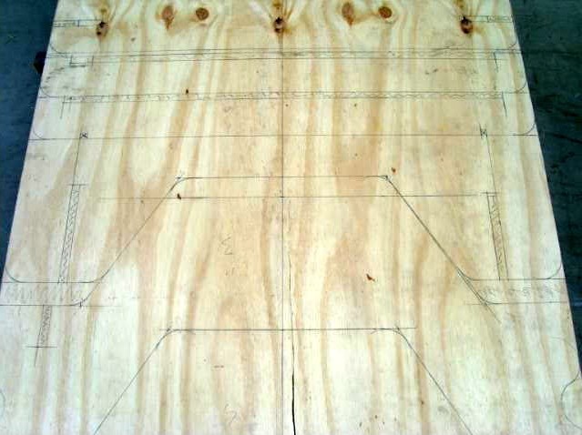 Стол из фанеры - фото 2