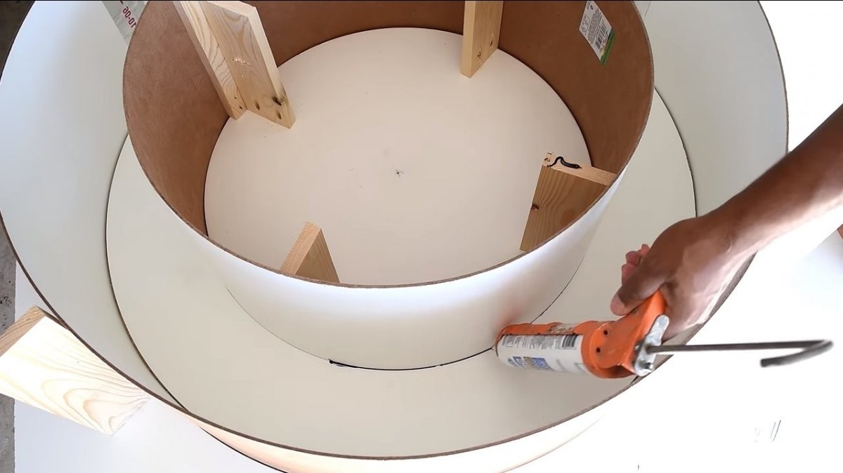 Уличный очаг из барабана стиральной машины и бетона - фото 13