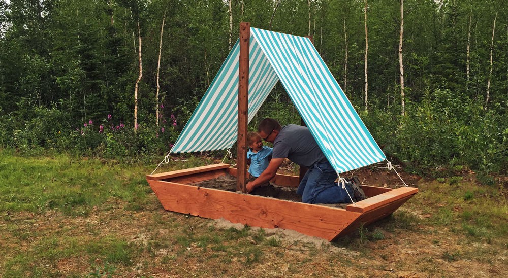 Песочница в форме лодки - фото 2