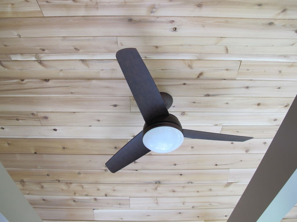 Закрытая солнечная веранда с дровяной печью - фото 32