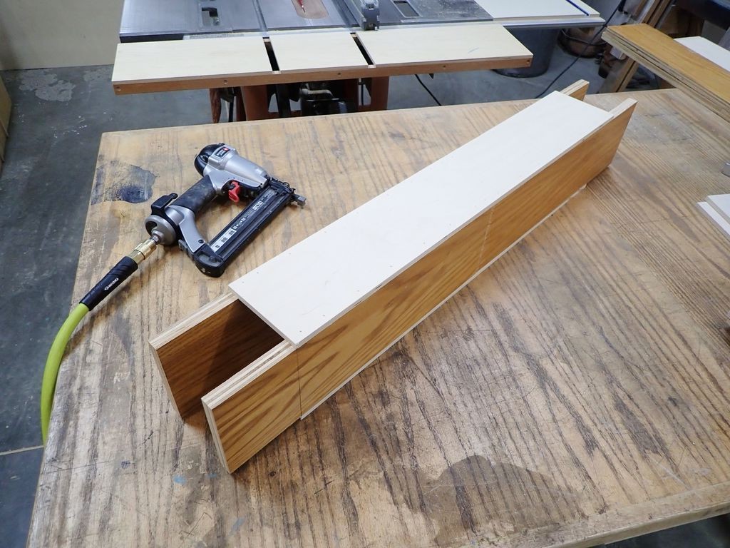 Регулируемый стол по высоте из автомобильного домкрата - фото 12