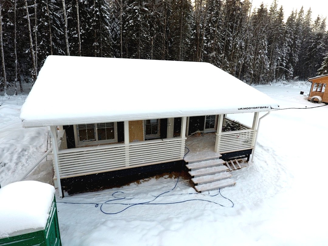 Интересный дом для дачи 6 на 9 метров - фото 11