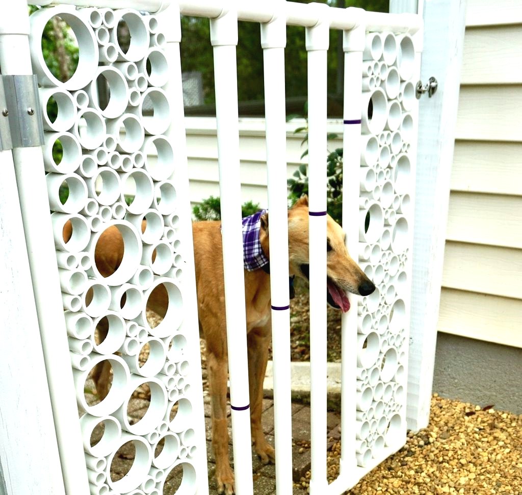 Калитка в сад из пластиковых труб - фото 5