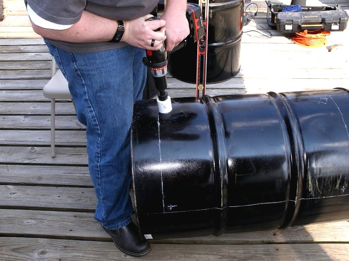 Коптильня горячего копчения своими руками из железной бочки - фото 6