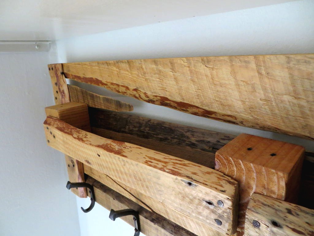 Вешалка из поддона - фото 5