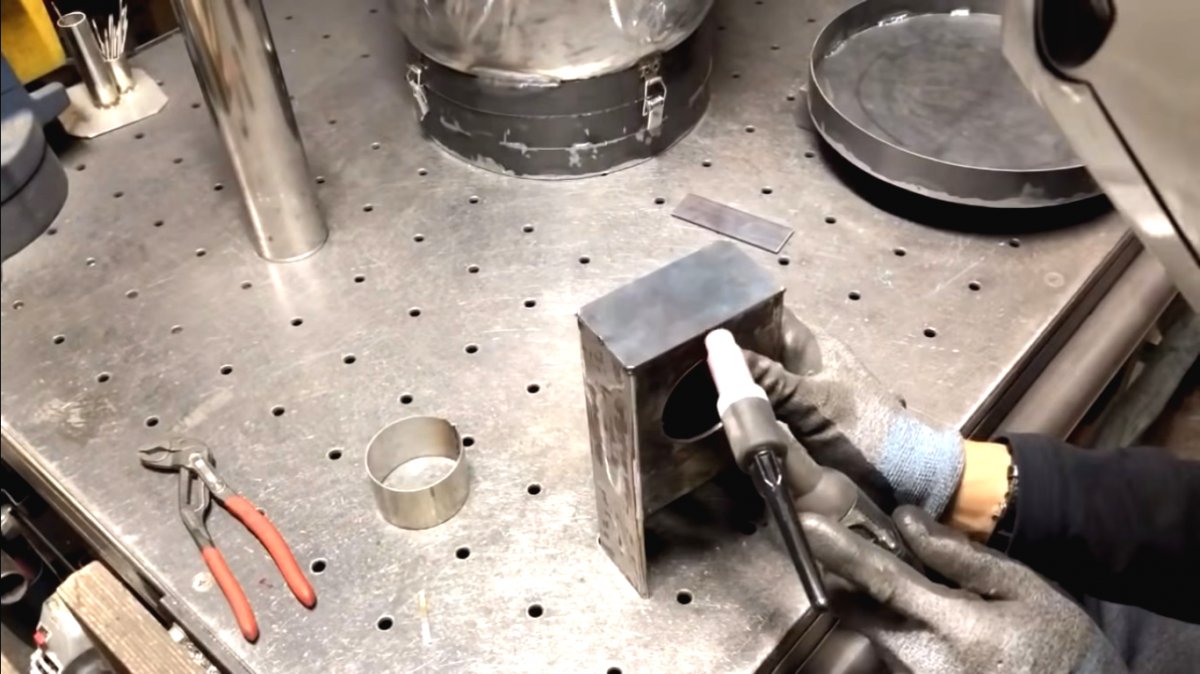 Буржуйка из старого газового баллона - фото 38