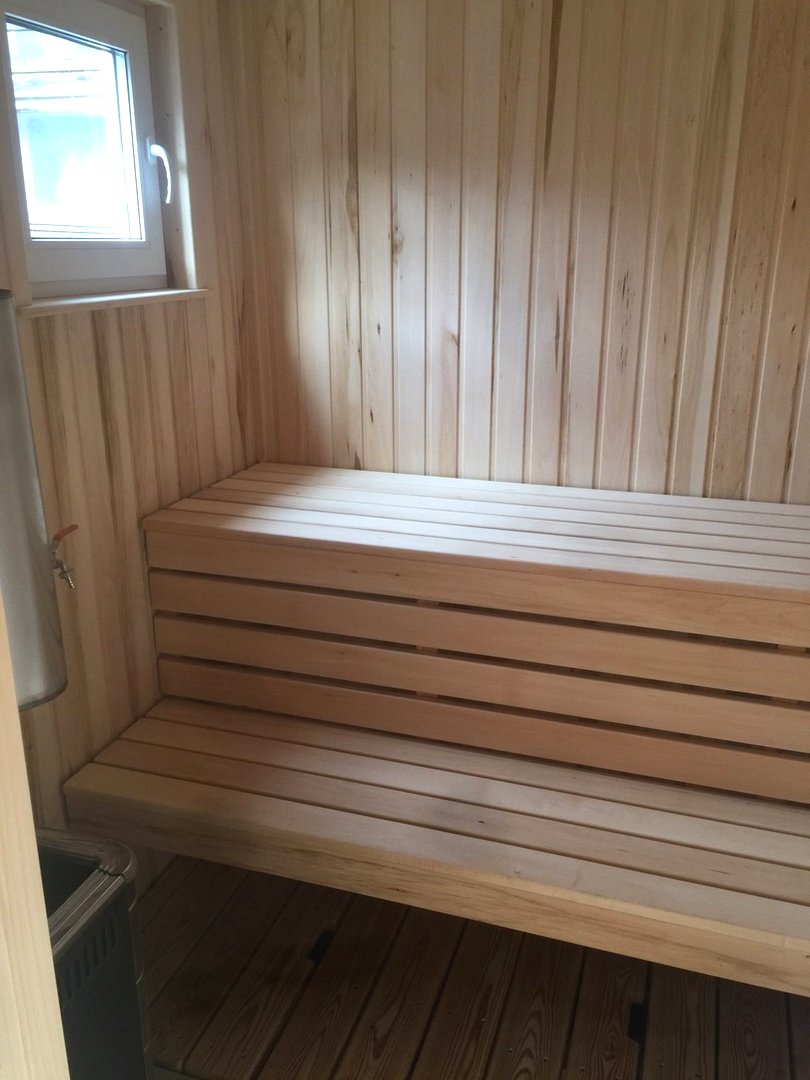 Мини банька с верандой - фото 8