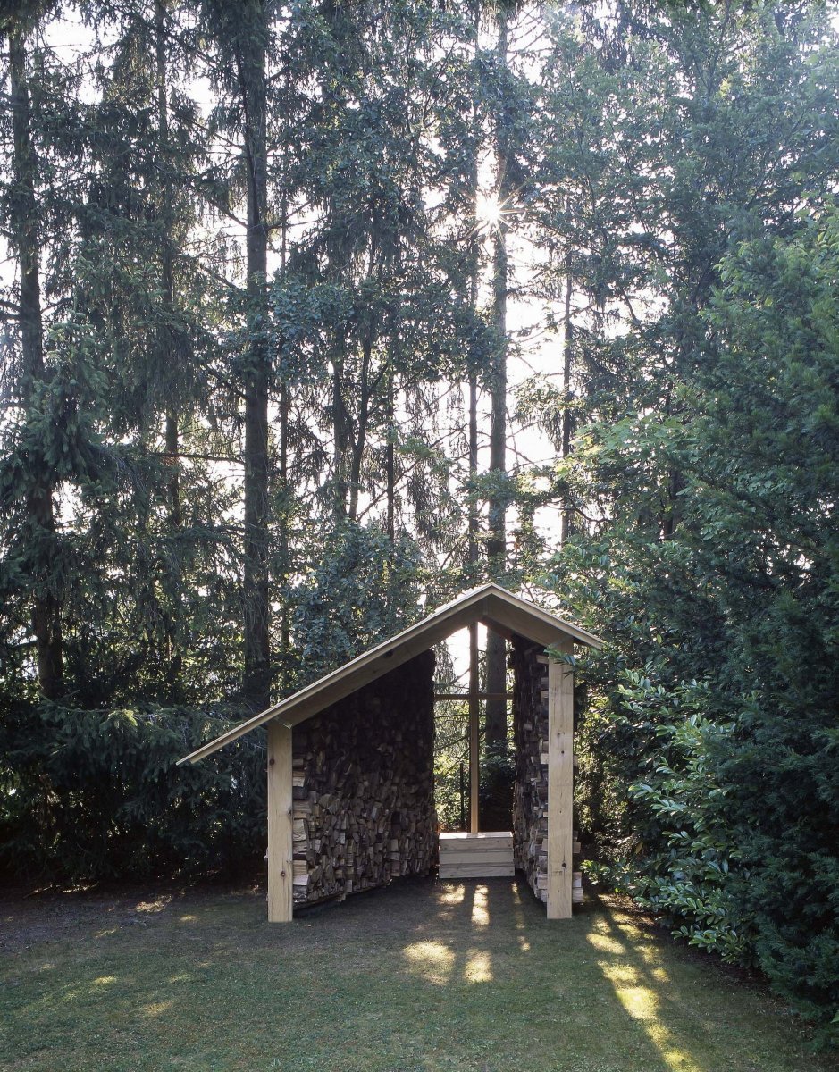 Необычный дровяник - беседка своими руками - фото 7