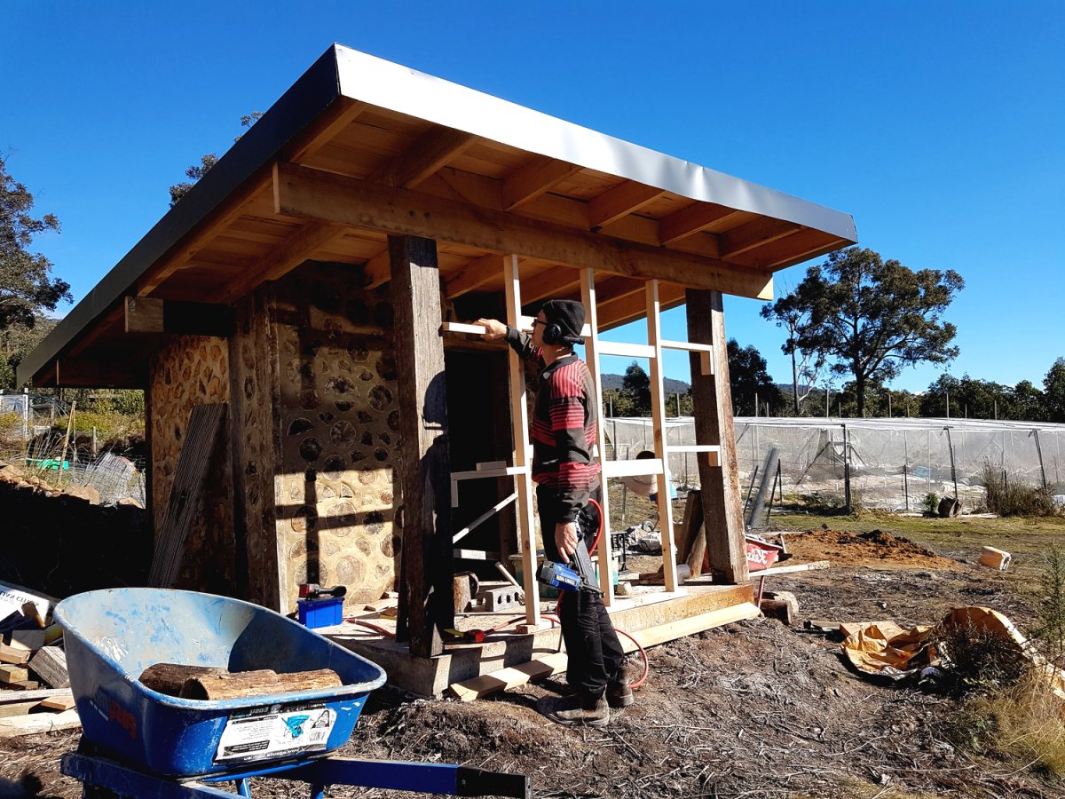 Оригинальная баня для вашей дачи - фото 17