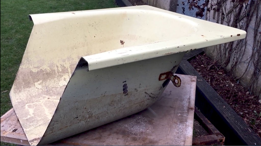 Необычное кресло из старой ванны - фото 6