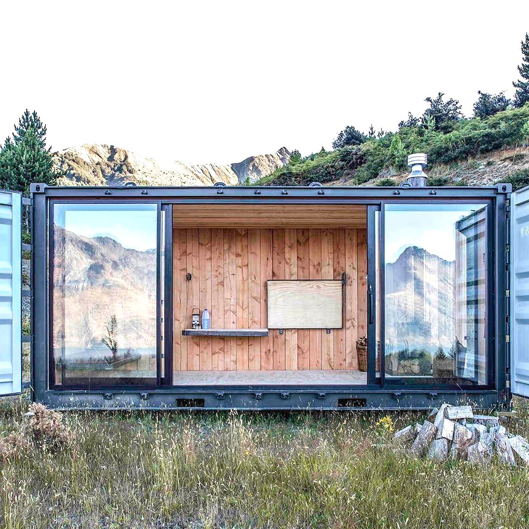 Простой дом из 6 метрового контейнера - фото 2