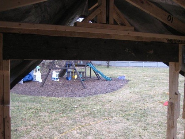 Игровой домик для детей из поддонов - фото 20