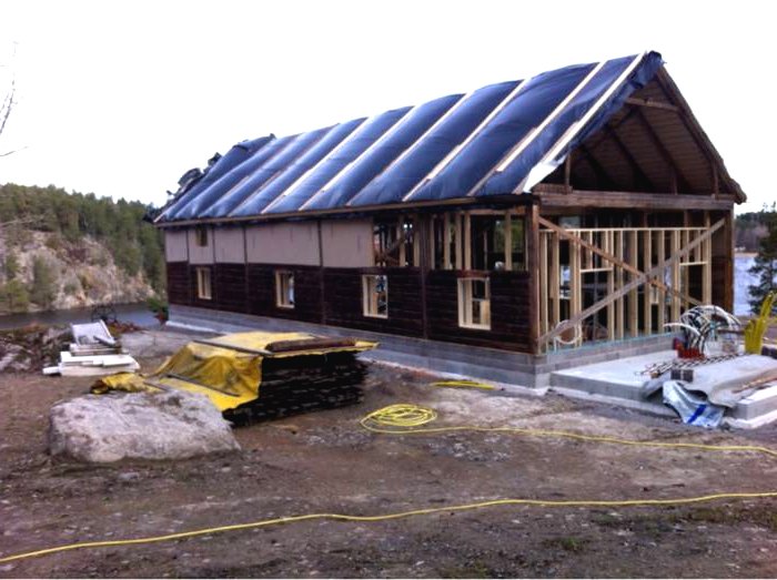 Необычный дом с видом на озеро - фото 12