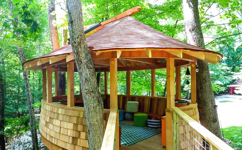 Оригинальная беседка на дереве - фото 9