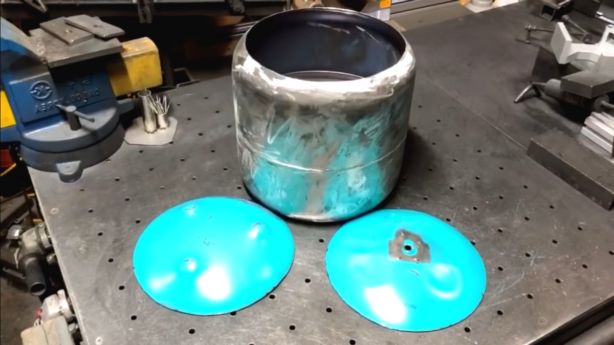 Буржуйка из старого газового баллона - фото 15