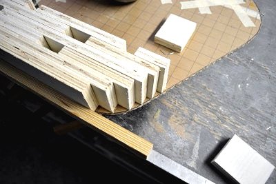 Оригинальный стул из фанеры - фото 6