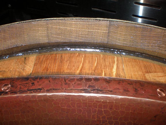 Из деревянной бочки раковина - фото 15