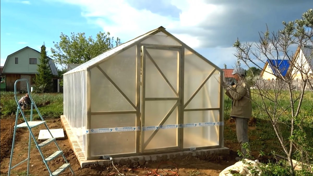 Теплица из поликарбоната - фото 10