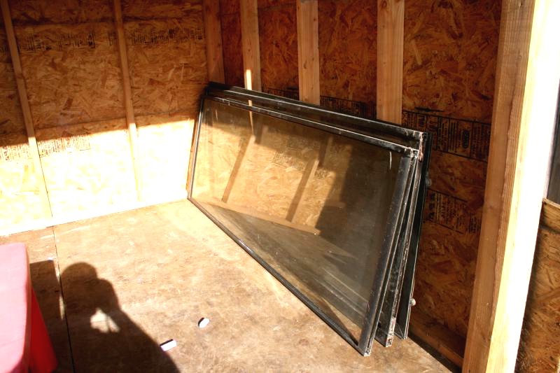 Небольшой садовый домик - фото 3