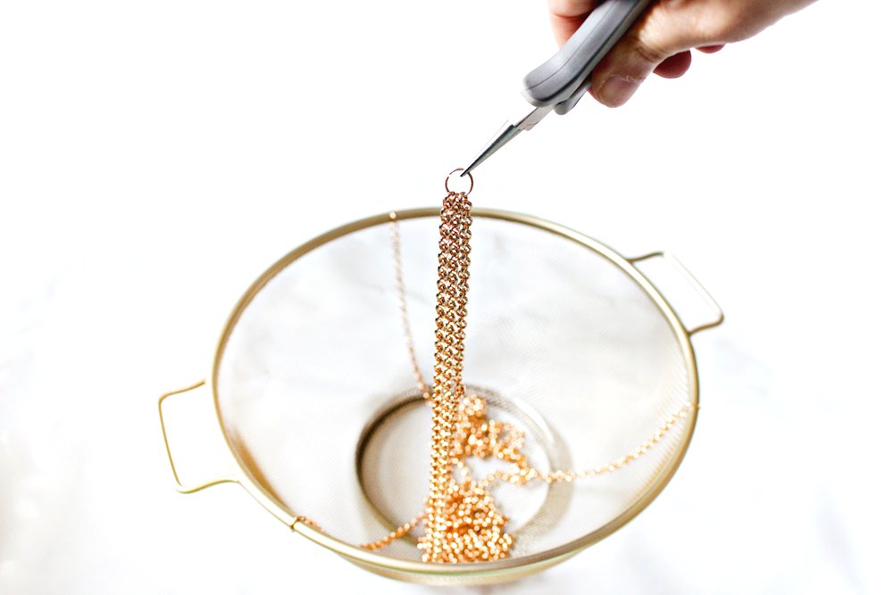 Подвесной горшок из сита - фото 5