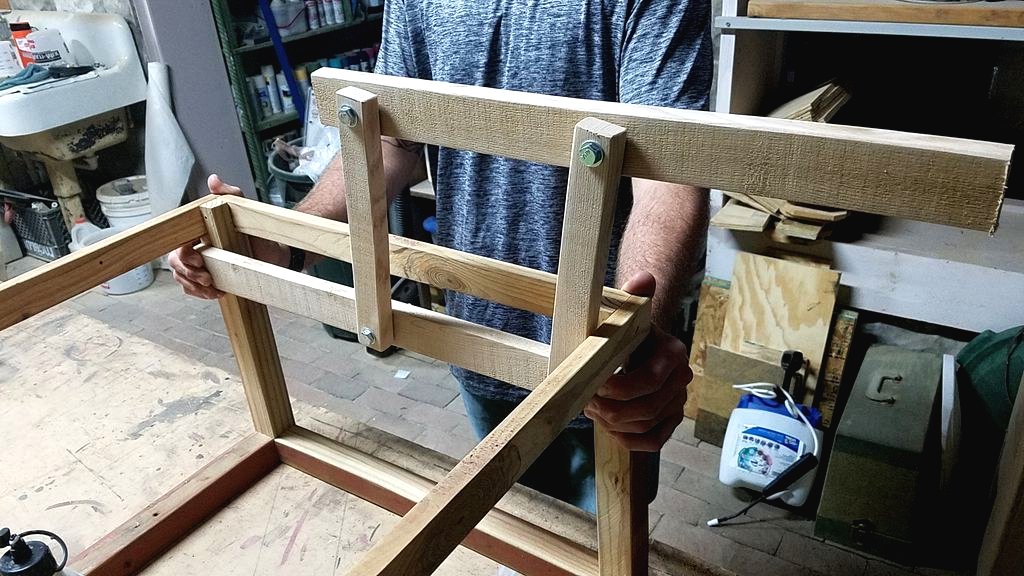 Оригинальный журнальный стол - фото 8