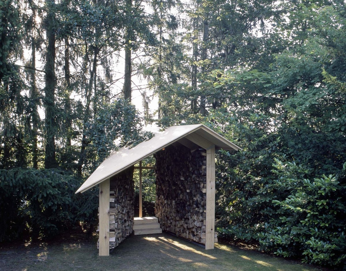 Необычный дровяник - беседка своими руками - фото 8