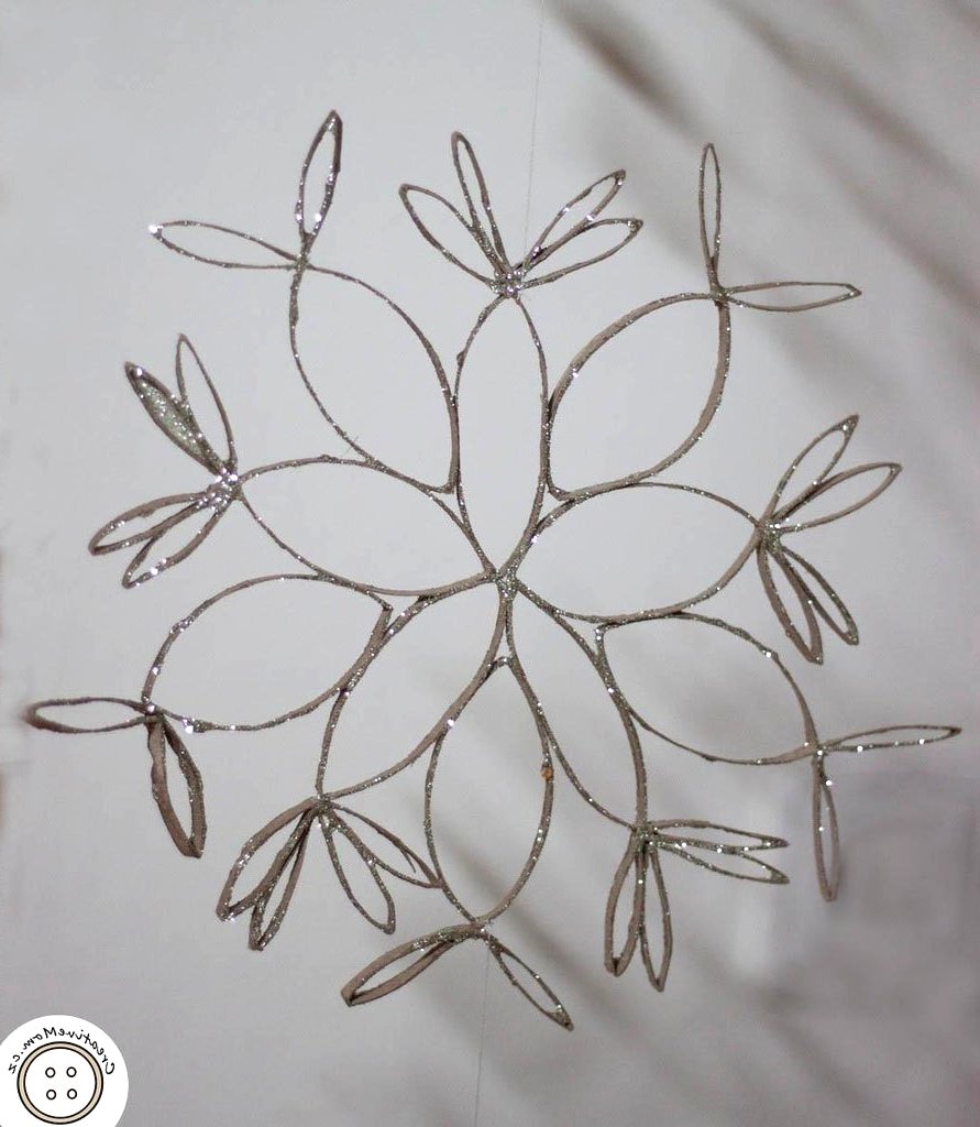 Снежинки из бумаги своими руками - фото 7