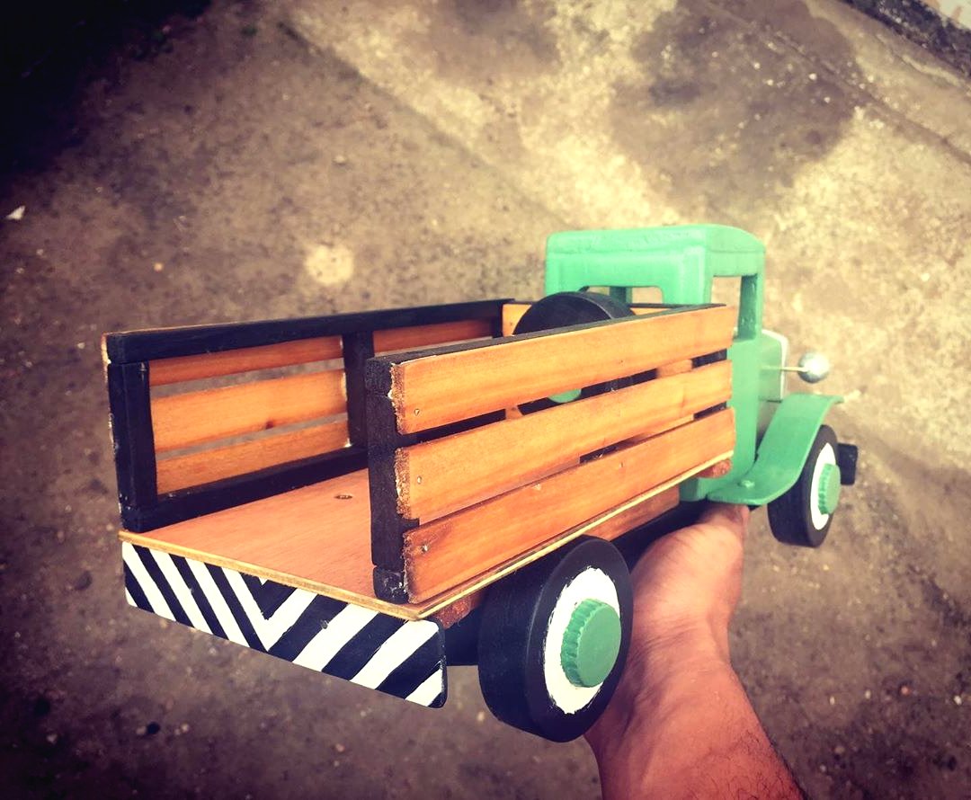 Деревянная машинка - фото 5