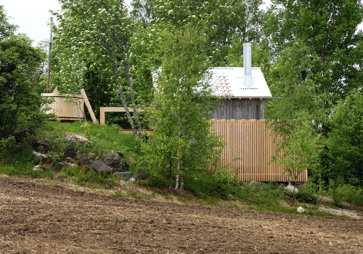 Оригинальная сауна построенная из сарая - фото 13