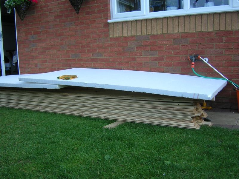 Оригинальное джакузи под навесом - фото 2