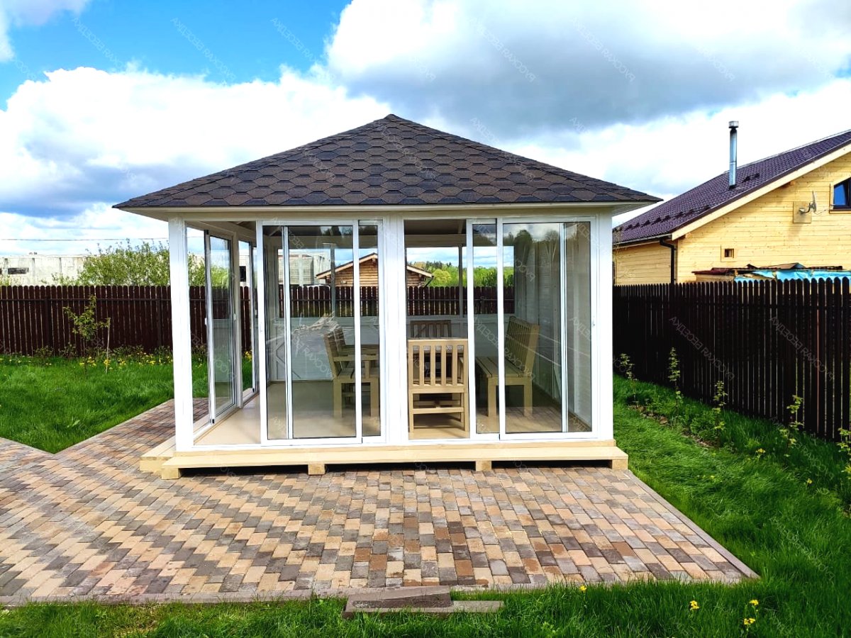 Интересная квадратная беседка 4х4 метра - фото 3