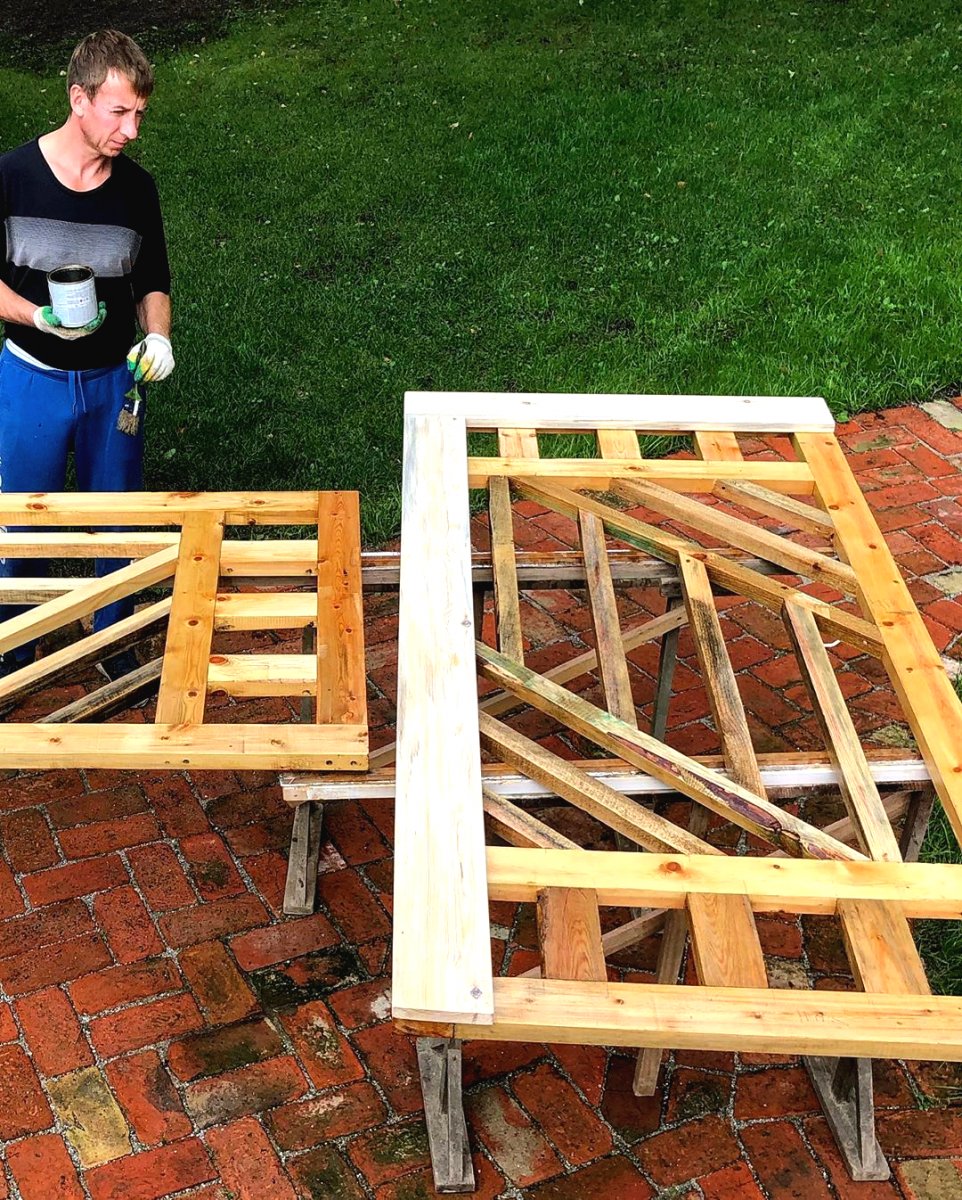 Оригинальные ворота из дерева - фото 3