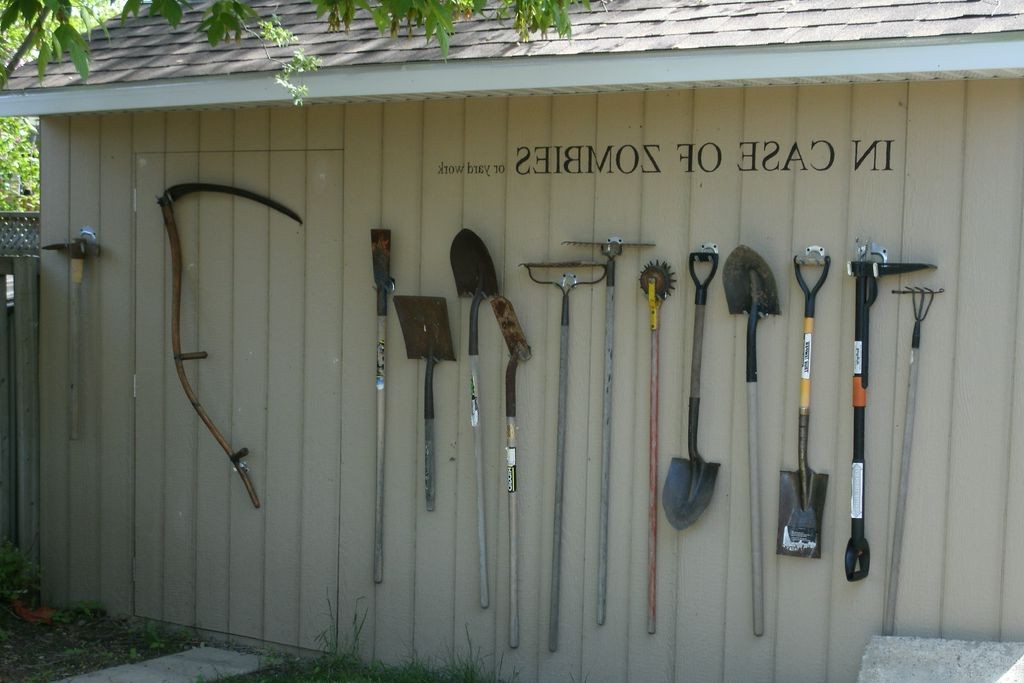 Хранение садовых инструментов - фото 2