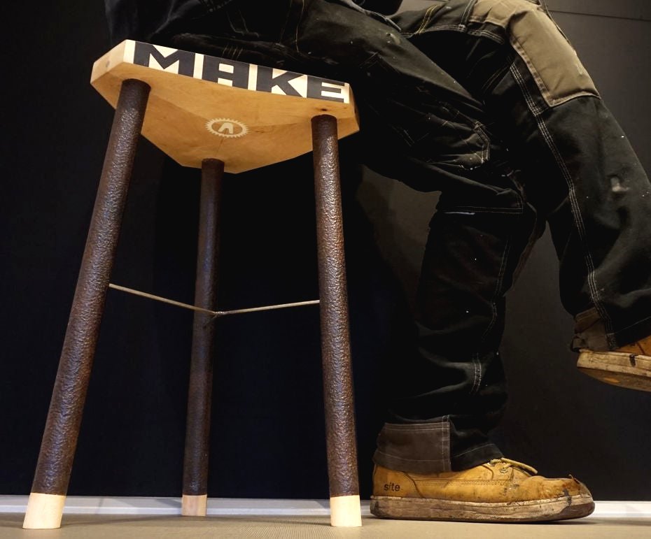 Интересный табурет - фото 2