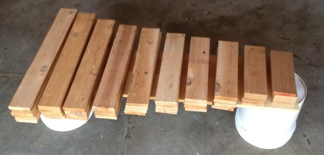 Вертикальная грядка в форме пирамиды для сада - фото 2