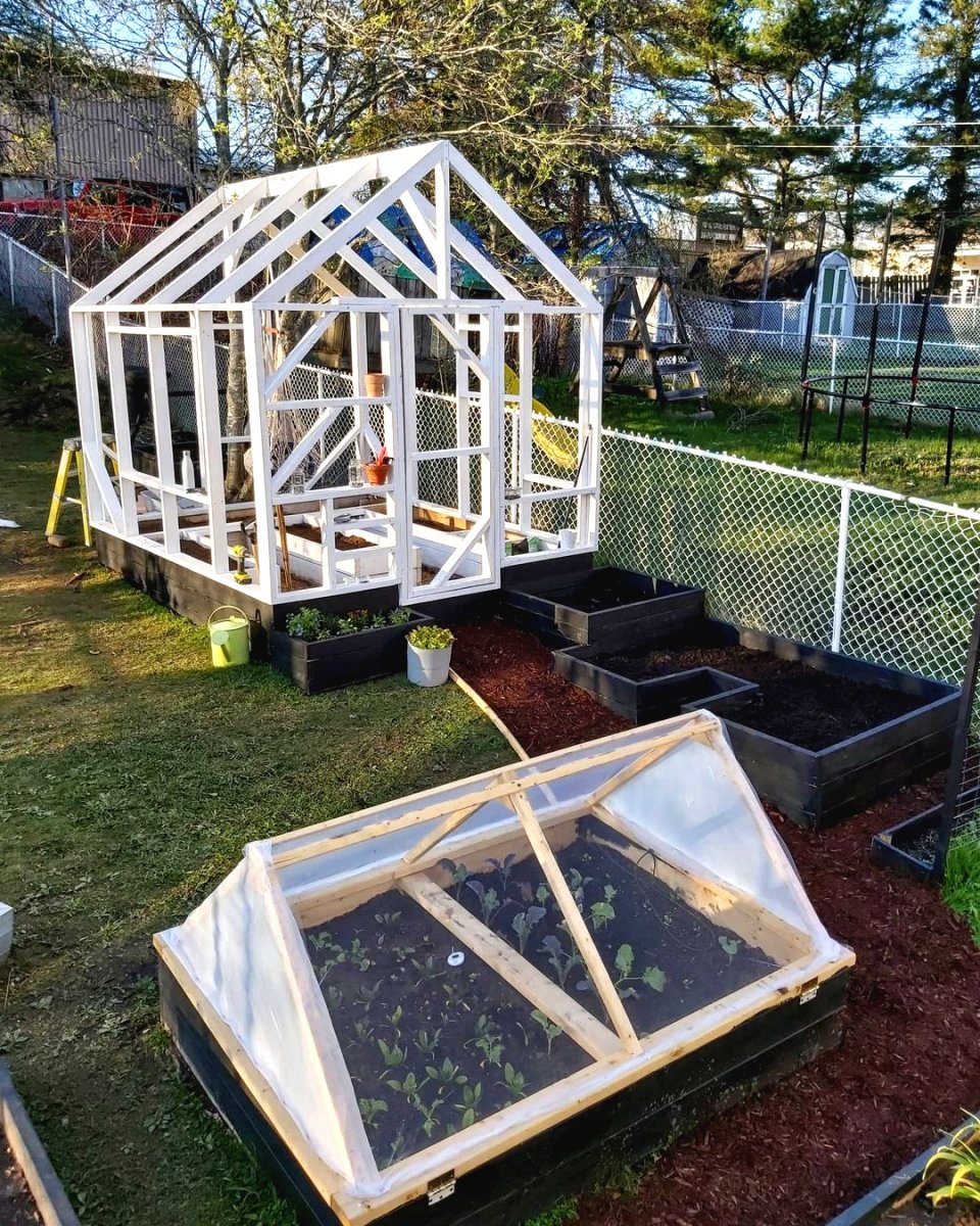 Оранжерея своими руками на даче - фото 4