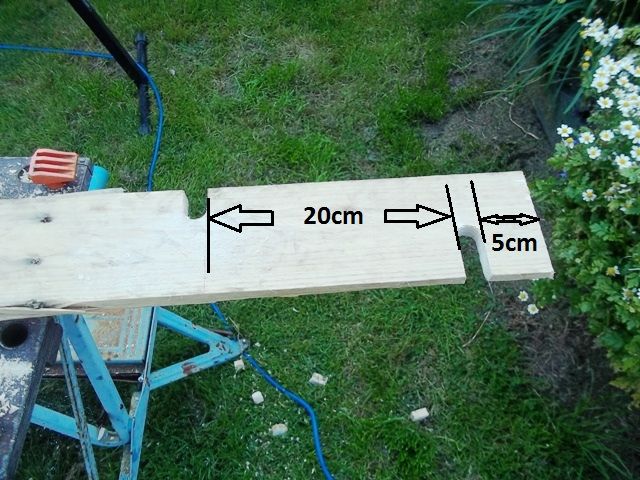 Клумба в форме пирамиды - фото 4