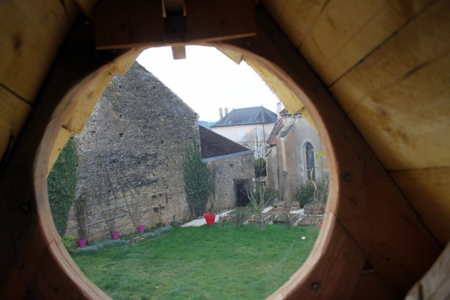 Детский домик из поддонов - фото 12