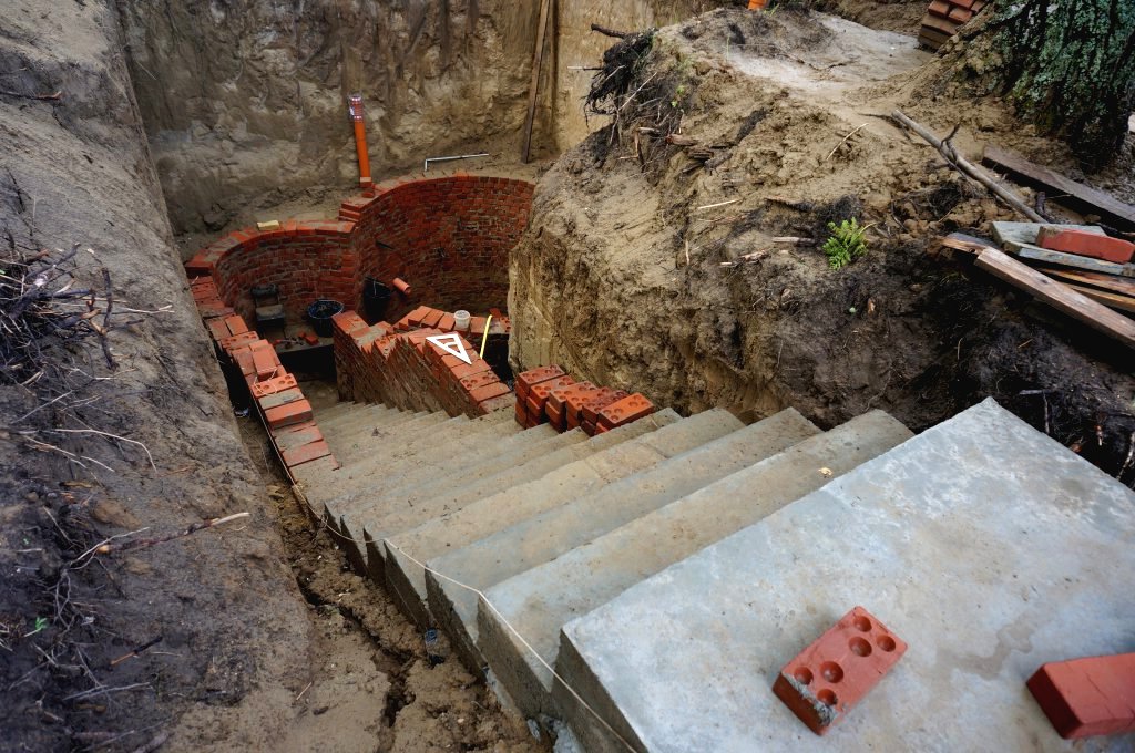 Необычный погреб из кирпича в 7 кв. м - фото 11