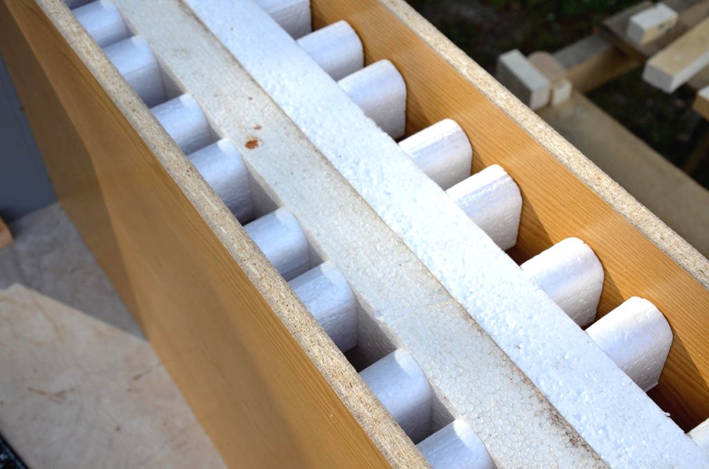 Садовая скамья из цемента - фото 7