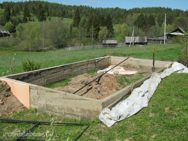 Теплица с грунтовым аккумулятором тепла - фото 6